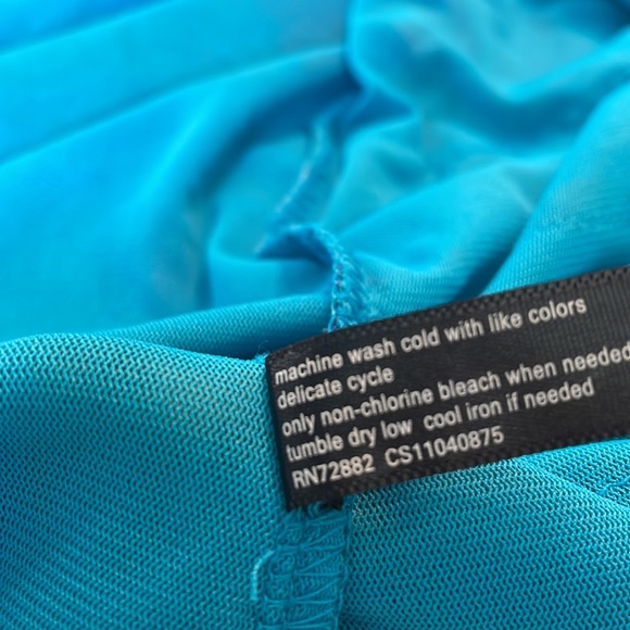 Fashion Bug tank top size 2X teal printed front with ruffled layers - Picture 6 of 8